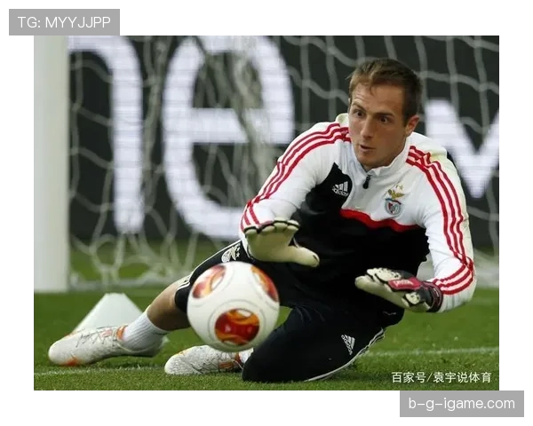 奥布拉克创纪录成最年轻队长,状态回暖续写球队传奇 奥布拉克创纪录成最年轻队长,状态回暖续写球队传奇